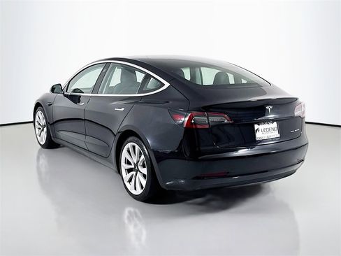 Used 2018 Tesla Model 3 Long Range image 8