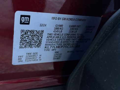 Used 2025 Chevrolet Trax LT image 28