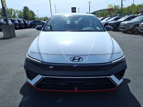 New 2026 Hyundai Elantra N FWD image 4