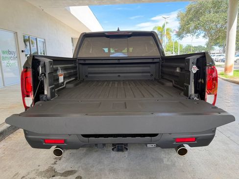 Used 2025 Honda Ridgeline TrailSport image 35