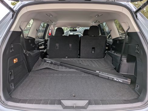 Used 2019 Subaru Ascent Premium AWD/4WD image 13