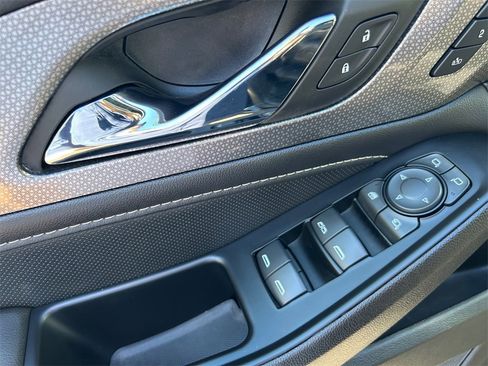 Used 2024 Chevrolet Traverse Premier w/ Redline Edition image 11