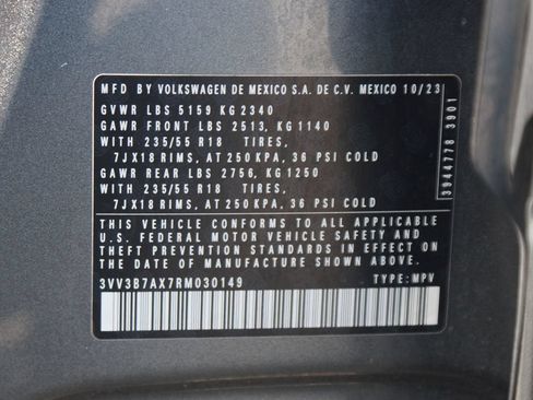 Used 2024 Volkswagen Tiguan SE FWD image 27
