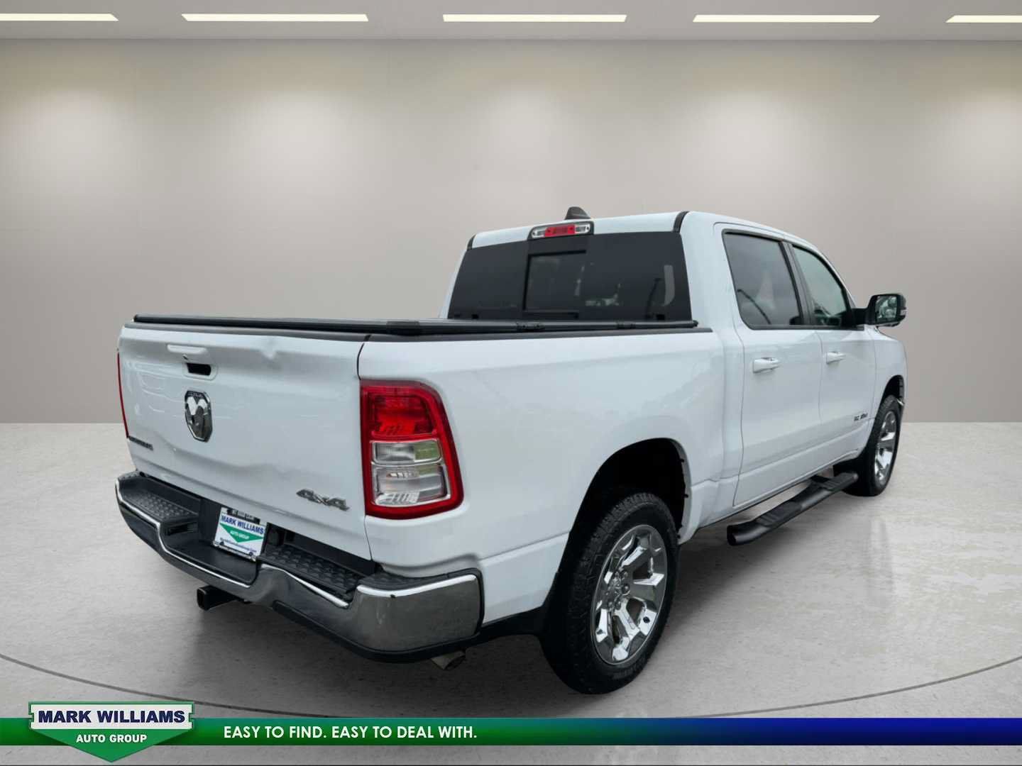 Used 2022 RAM 1500 Big Horn AWD/4WD image 3