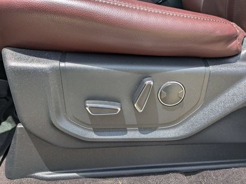 Used 2023 Ford Expedition Max Limited RWD image 8