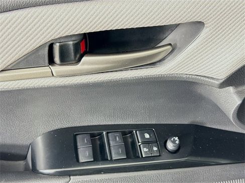 Certified 2025 Toyota Camry SE image 17