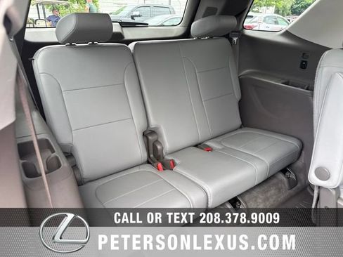 Used 2020 Chevrolet Traverse Premier AWD/4WD image 22