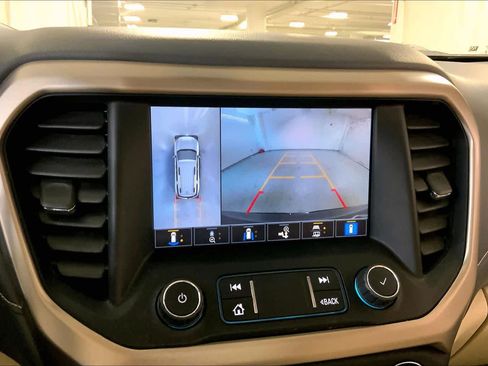 Used 2021 GMC Acadia Denali w/ Denali Ultimate Package image 26