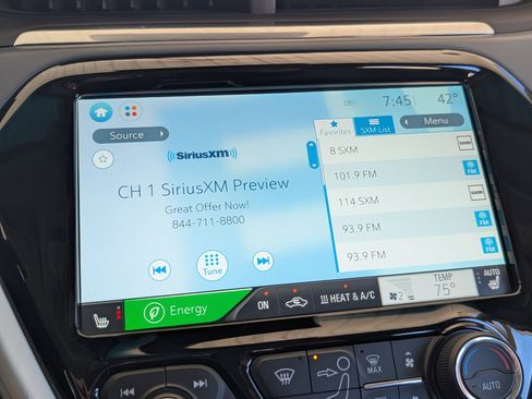 Used 2017 Chevrolet Bolt Premier w/ Driver Confidence II Package image 26