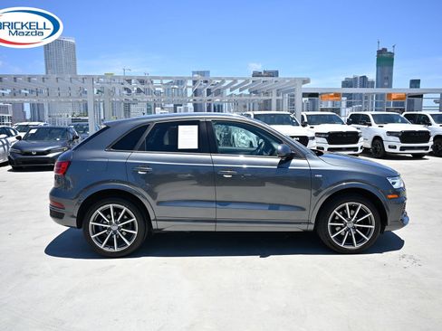 Used 2018 Audi Q3 2.0T Premium FWD image 4