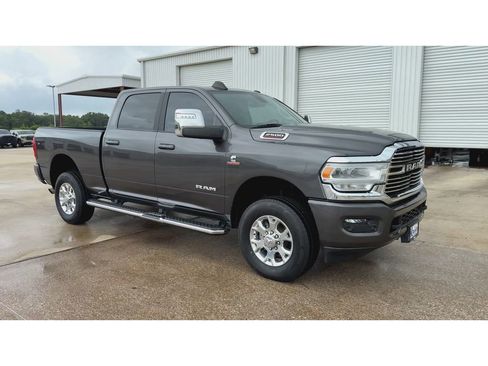 Used 2024 RAM 2500 Laramie w/ Bed Utility Group AWD/4WD image 2