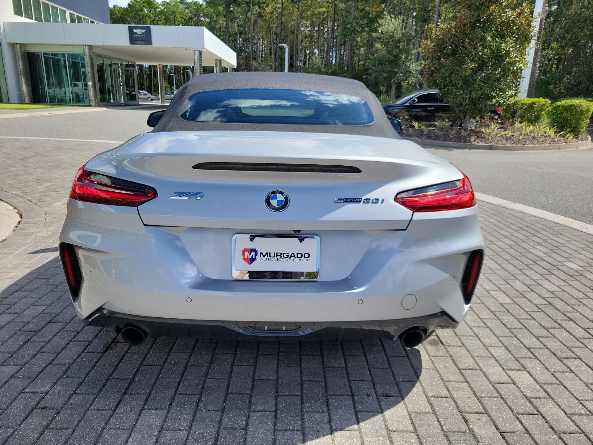 Used 2022 BMW Z4 sDrive30i w/ M Sport Package RWD image 13