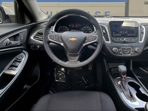 Used 2023 Chevrolet Malibu RS w/ Driver Confidence Package FWD image 10