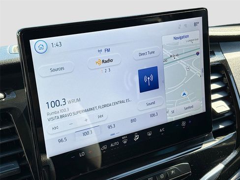 Used 2023 Ford Transit 350 XLT image 13