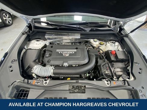 Used 2024 Cadillac XT4 Premium Luxury w/ Cold Weather Package AWD/4WD image 38