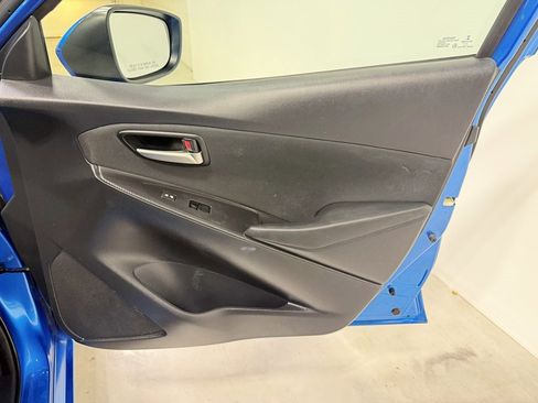 Used 2020 Toyota Yaris LE image 35