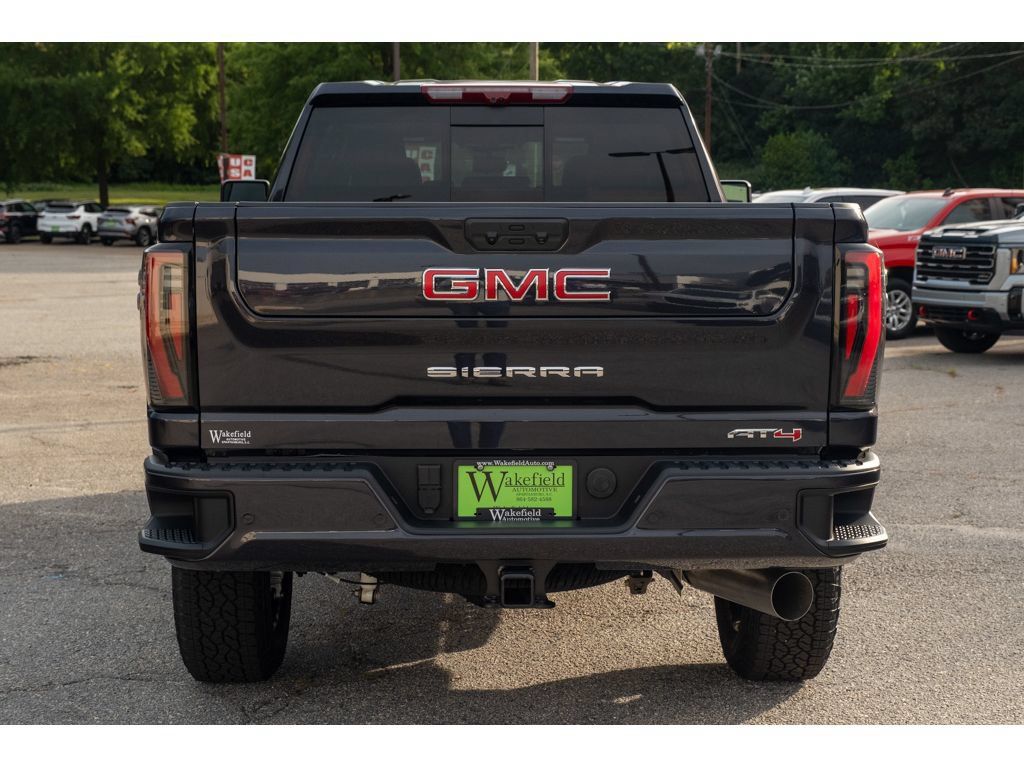 New 2026 GMC Sierra 2500 AT4 w/ AT4 Premium Plus Package AWD/4WD image 7
