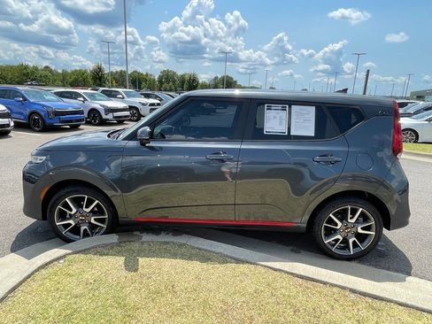 Used 2021 Kia Soul GT-Line FWD image 3