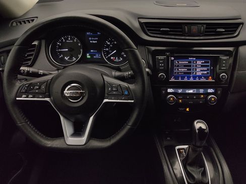 Used 2020 Nissan Rogue SL w/ Premium Package AWD/4WD image 22