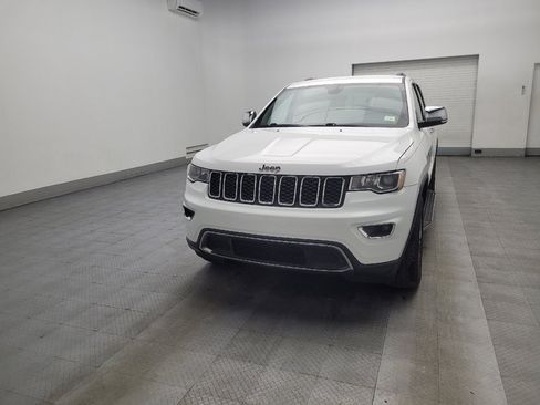 Used 2018 Jeep Grand Cherokee Limited w/ Trailer Tow Group IV image 15