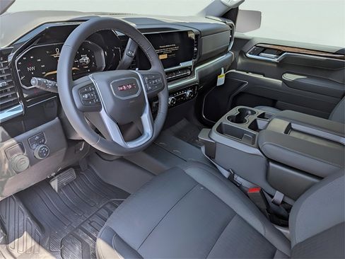 New 2026 GMC Sierra 1500 Elevation image 13