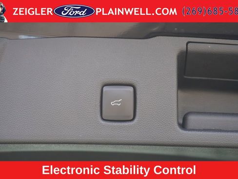 Used 2024 Ford Escape Active AWD/4WD image 13
