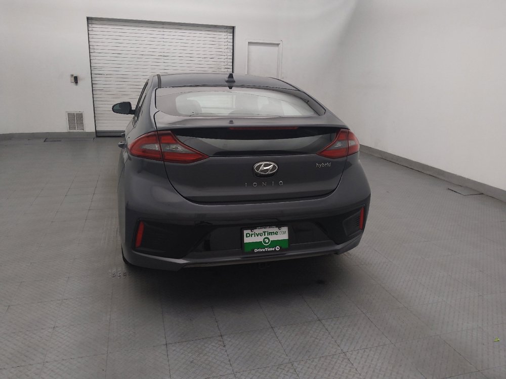 Used 2017 Hyundai Ioniq SEL w/ Tech Package 02 FWD image 6
