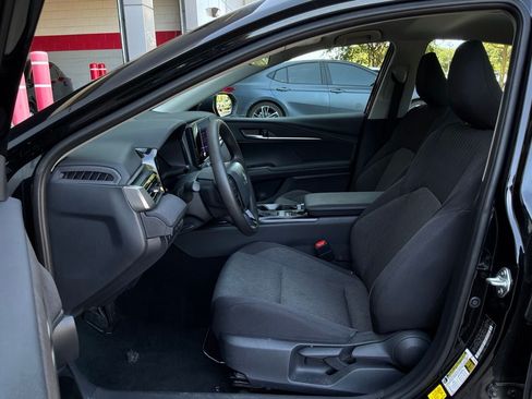 Used 2026 Toyota Camry LE FWD image 10