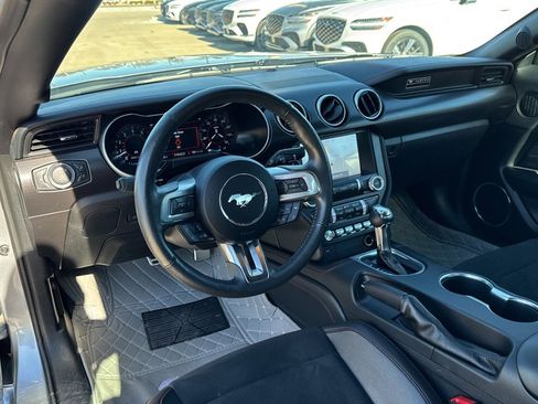 Used 2020 Ford Mustang GT Premium w/ Equipment Group 401A image 7