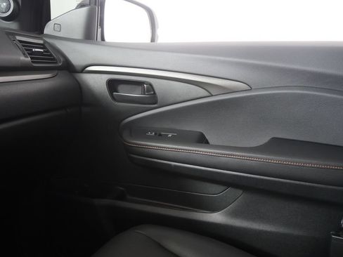 Used 2025 Honda Ridgeline TrailSport image 28