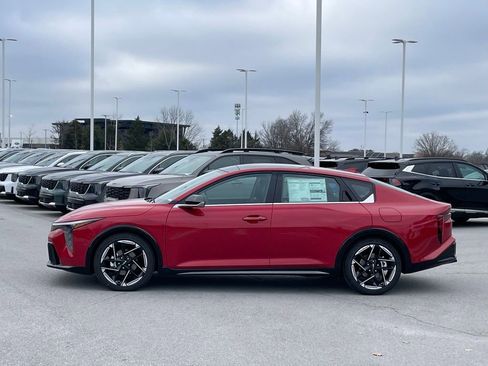 New 2025 Kia K4 GT-Line w/ GT-Line Sunroof Package image 4