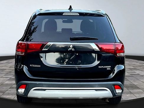 Used 2019 Mitsubishi Outlander SEL FWD image 4