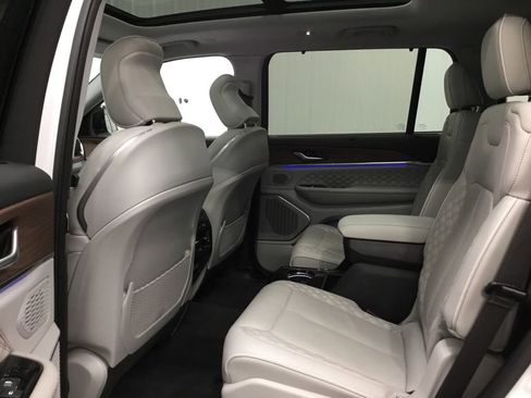 Used 2021 Jeep Grand Cherokee L Summit w/ Advanced Protech Group IV AWD/4WD image 16