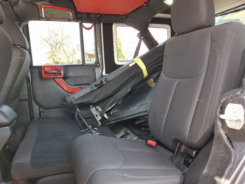 Used 2017 Jeep Wrangler Unlimited Sport w/ Quick Order Package 23S image 10