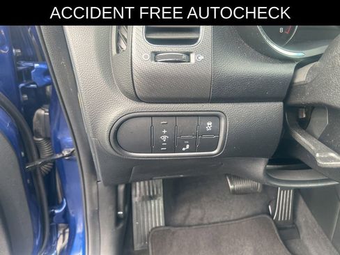 Used 2018 Kia Forte EX image 13