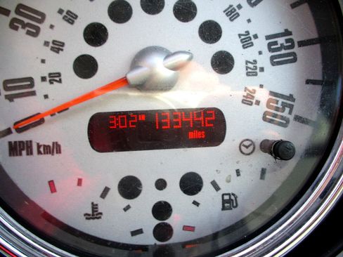 Used 2007 MINI Cooper Convertible image 10