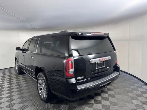 Used 2016 GMC Yukon XL Denali w/ Open Road Package AWD/4WD image 3