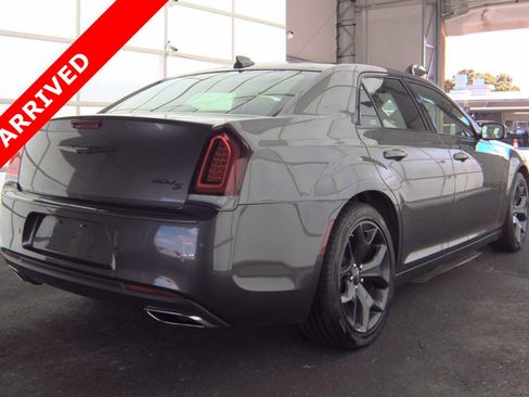 Used 2023 Chrysler 300 S image 4