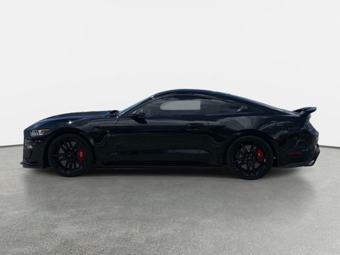 Used 2020 Ford Mustang Shelby GT500 w/ Technology Package RWD image 5