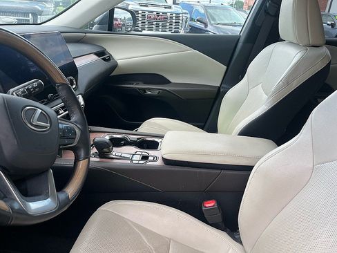 Used 2023 Lexus RX 350 Premium Plus w/ Accessory Package (A2) AWD/4WD image 10