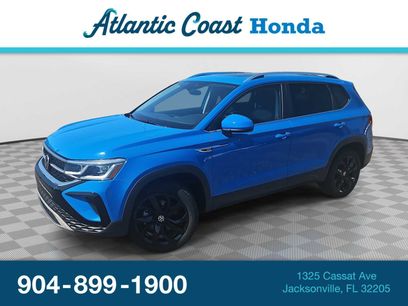 Used 2022 Volkswagen Taos SEL w/ Panoramic Sunroof Package