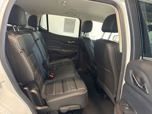 Used 2023 GMC Acadia Denali AWD/4WD image 39