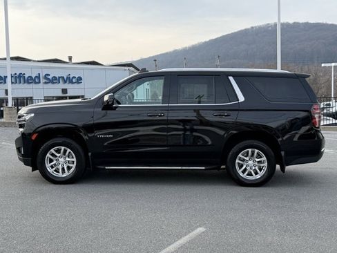 Used 2024 Chevrolet Tahoe LT w/ Luxury Package image 12