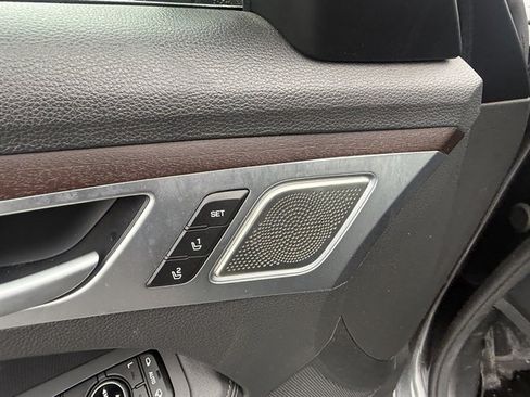 Used 2020 Genesis G80 3.8 w/ Ultimate Package 03 image 28