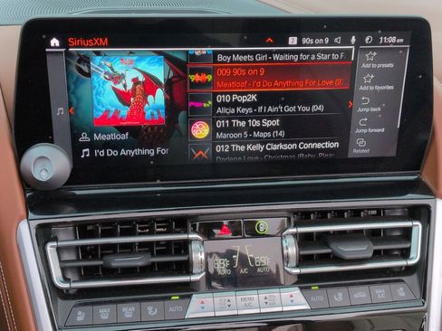 Used 2025 BMW 840i Convertible image 23