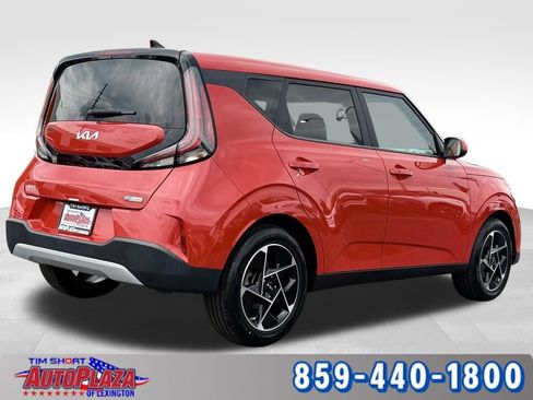 Used 2024 Kia Soul EX FWD image 2
