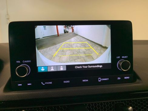 Used 2023 Honda Civic Sport image 29