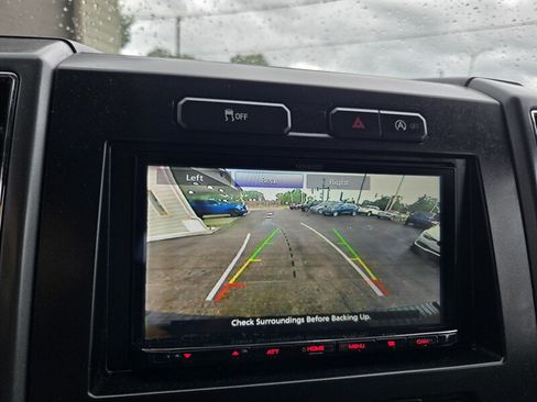 Used 2018 Ford F150 XLT AWD/4WD image 19