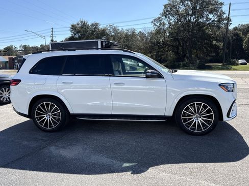 New 2026 Mercedes-Benz GLS 580 4MATIC image 6