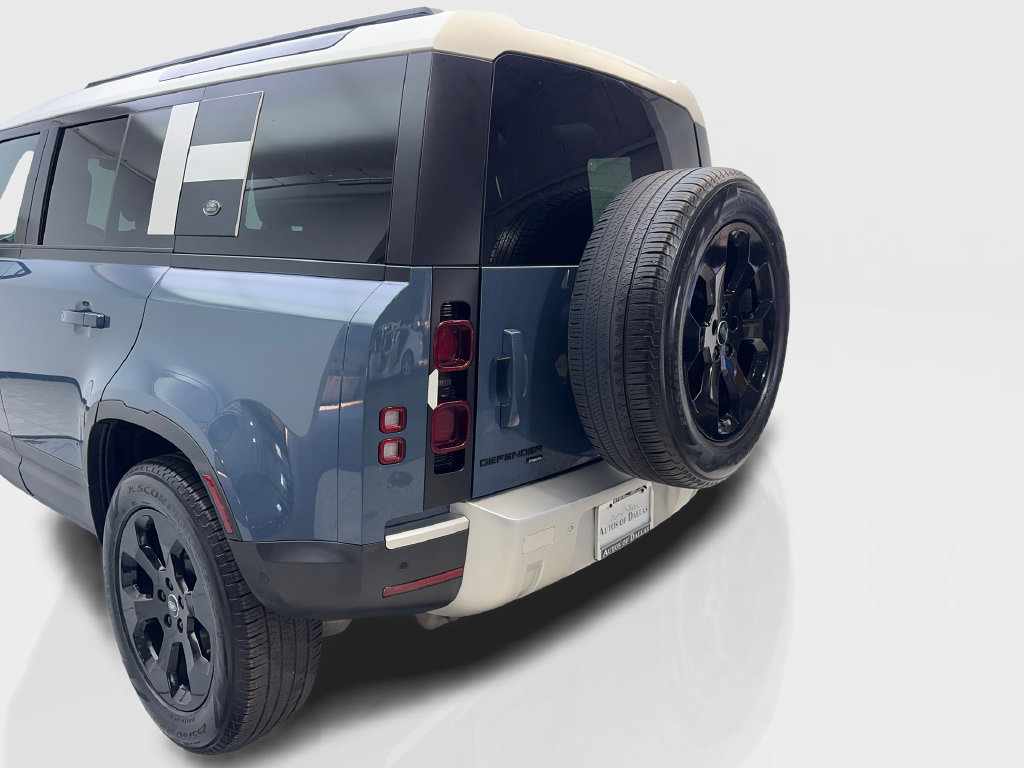 Used 2023 Land Rover Defender 110 SE AWD/4WD image 21